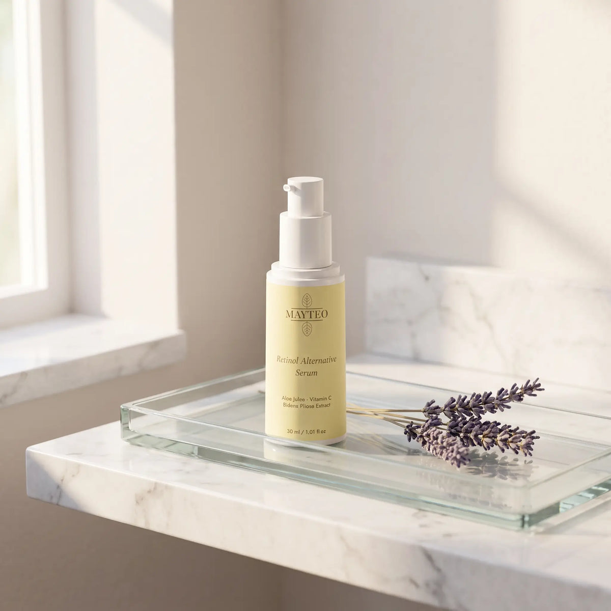 Mayteo Retinol Alternative Serum in een natuurlijke setting